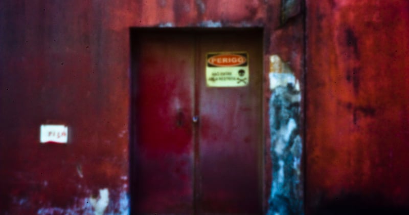 Comment sécuriser sa moto lors des étapes : 7 astuces indispensables